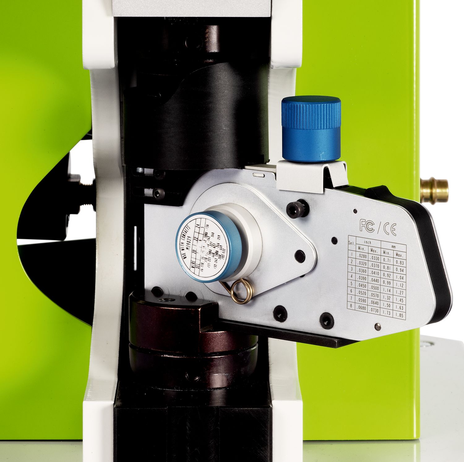 Crimping Unit 8.73-6 with Digital Display for Aviation Turned Contacts according to Standard AS22520/2-01 thumbnail 2