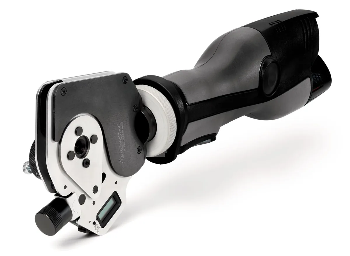 Battery-powered HC 20.2 hydraulic powered crimper thumbnail 4