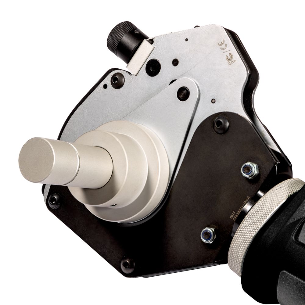 Battery-powered HC 20.2 hydraulic powered crimper thumbnail 3