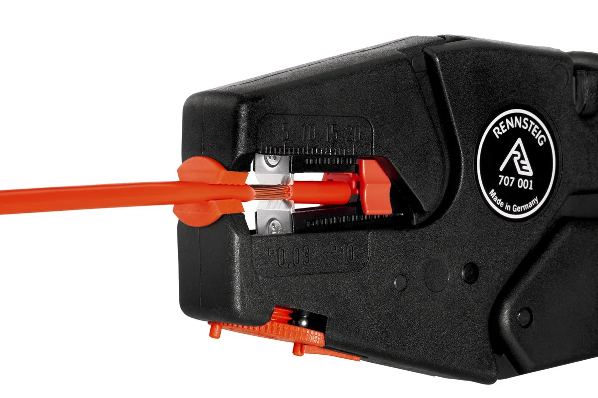 Automatic insulation stripper thumbnail 6